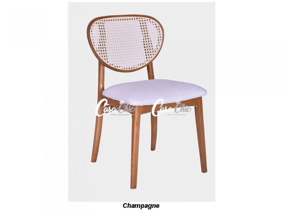 Cadeira em Madeira Maciça com Encosto em Tela