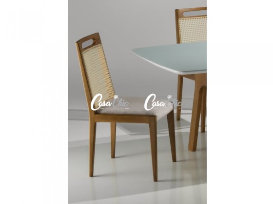 Cadeira em Madeira Maciça com Encosto em Tela Agatha C7090