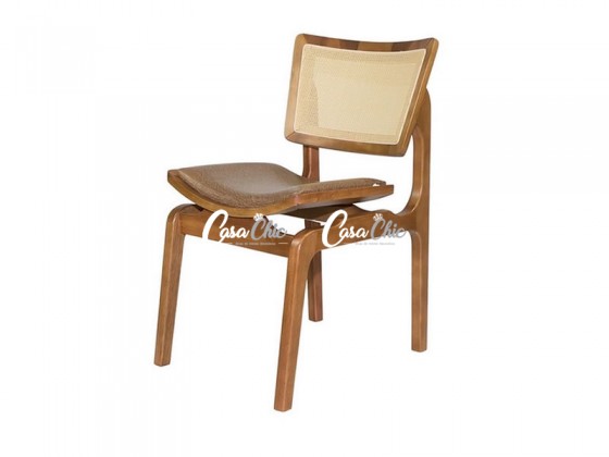 Cadeira em Madeira Maciça com Encosto em Tela Veronica